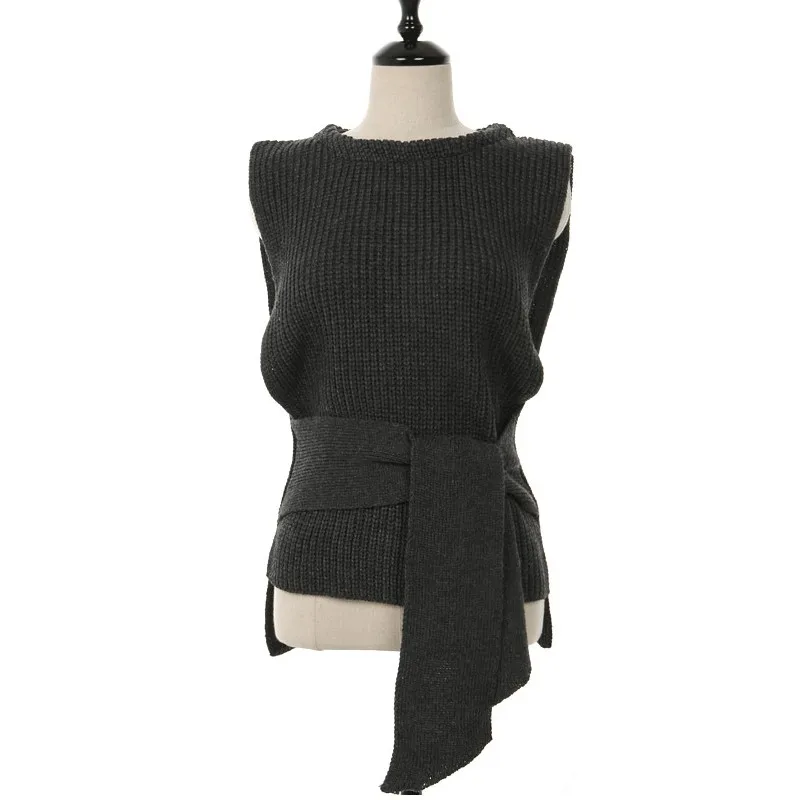 New Arrival Lace Up Sleeveless Pullover Women Knitted Sweater Solid Office Lady Vest Fashion Casual Female Sweaters Vest DS50856
New Arrival Lace Up Sleeveless Pullover Women Knitted Sweater Solid Office Lady Vest Fashion Casual Female Sweaters Vest DS50856