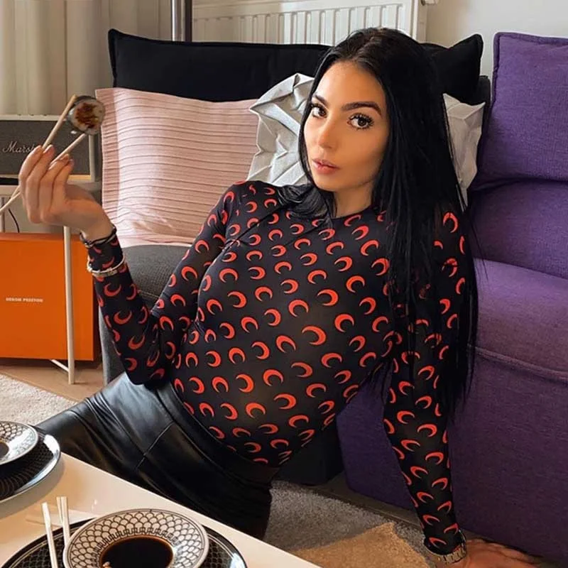 2021 Summer Women'S Designer Ice Silk Top Women Underwear Clothing Moon Print T Shirt Lady Round Neck Long Sleeves One-Piece
2021 Summer Women'S Designer Ice Silk Top Women Underwear Clothing Moon Print T Shirt Lady Round Neck Long Sleeves One-Piece