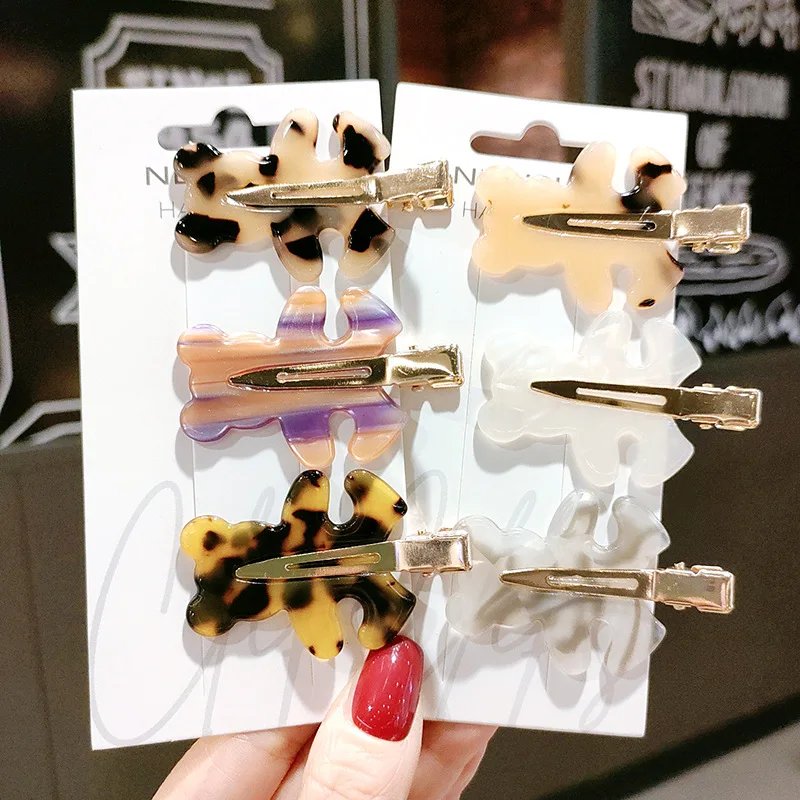 1 Pcs Simple Bear Leopard Seamless Hair Clip Women Acetate Sheet No Bend Bangs Clip Duckbill Clip Hairpins Hair Styling Tool
1 Pcs Simple Bear Leopard Seamless Hair Clip Women Acetate Sheet No Bend Bangs Clip Duckbill Clip Hairpins Hair Styling Tool