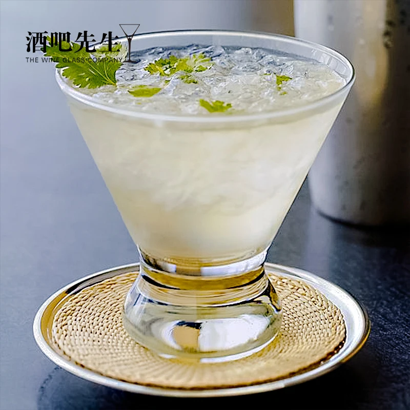 Creative Simple Wine Glass Transparent High Quality Cocktail Drink Tequila Wine Glass Copas De Cristal Kitchen Barware DB60JB
Creative Simple Wine Glass Transparent High Quality Cocktail Drink Tequila Wine Glass Copas De Cristal Kitchen Barware DB60JB