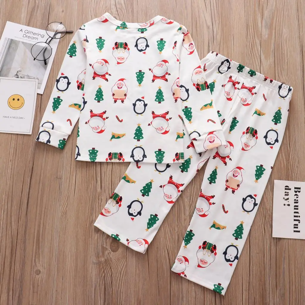 2021 New Family Matching Outfits Christmas Suit Santa Claus Print Parent-child Suit Home Wear Pajamas
2021 New Family Matching Outfits Christmas Suit Santa Claus Print Parent-child Suit Home Wear Pajamas