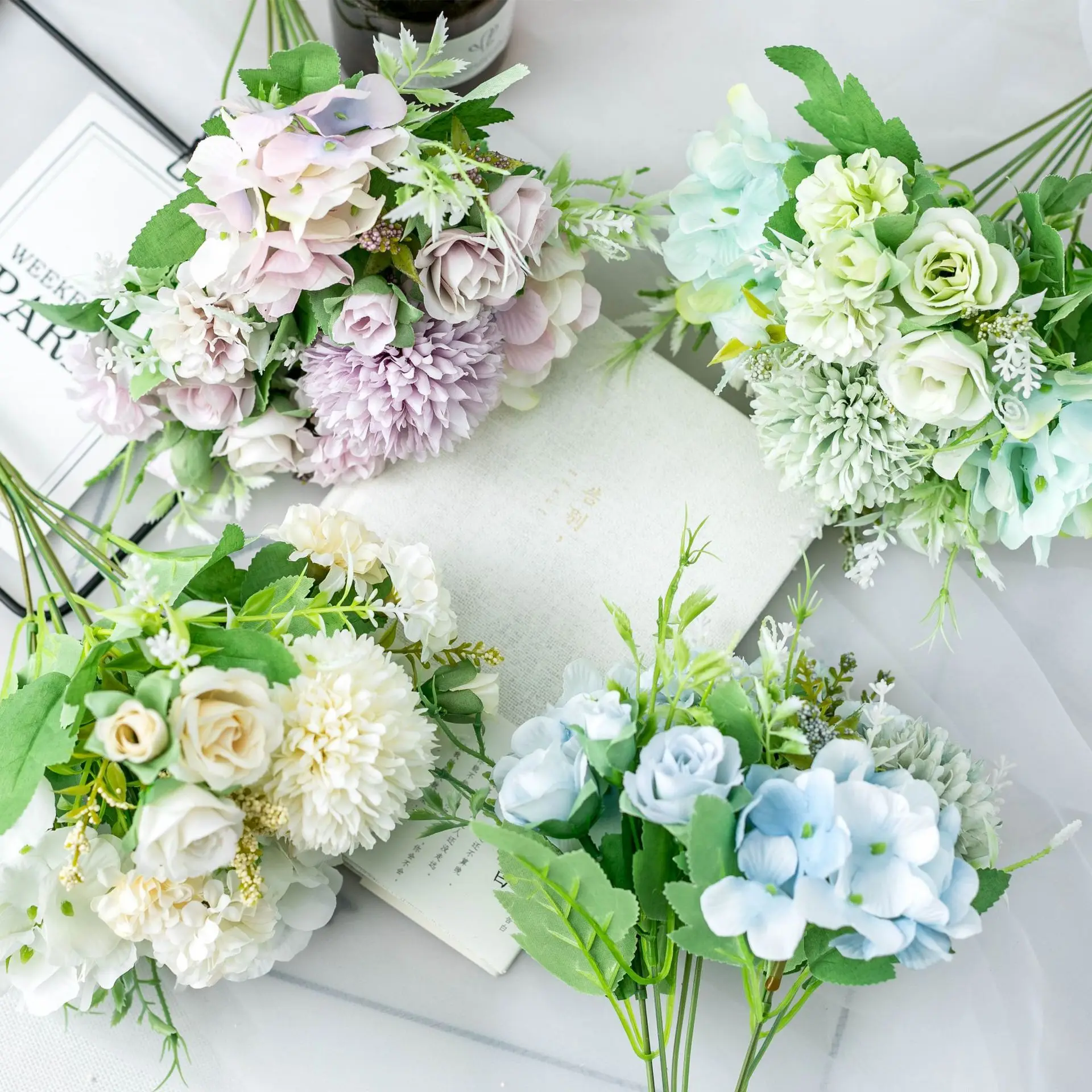 Nordic Simulation Rose Wedding Bouquets, Wedding Photography Props, Floral Home Mother's Day Decoration Simulation
Nordic Simulation Rose Wedding Bouquets, Wedding Photography Props, Floral Home Mother's Day Decoration Simulation