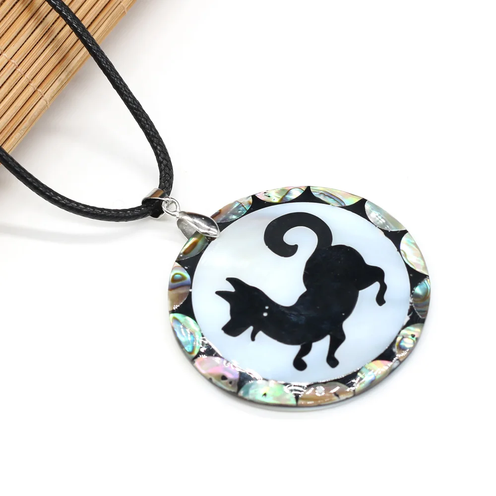 Natural Shell Necklace With Round Dog Pendant Leather Cord 2MM Charms For Elegant Women Love Romantic Gift 
Natural Shell Necklace With Round Dog Pendant Leather Cord 2MM Charms For Elegant Women Love Romantic Gift