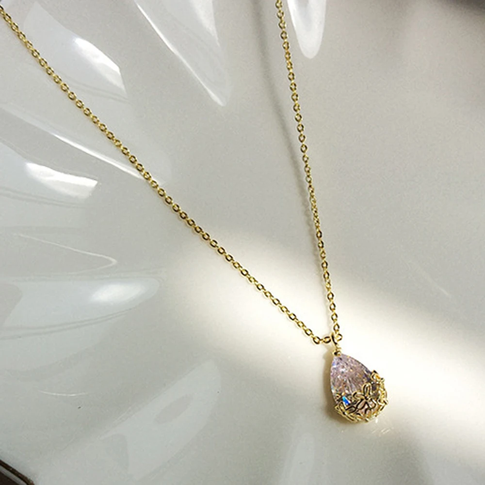 Classic Hip Pop Euramerican Style Design Exaggerated Style Charm Necklace Female Valentine's Day Gift Sell Like Hot Cakes
Classic Hip Pop Euramerican Style Design Exaggerated Style Charm Necklace Female Valentine's Day Gift Sell Like Hot Cakes