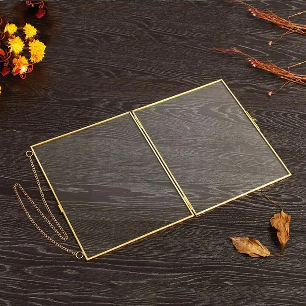 Antique Brass Hanging Photo Frame Metal Glass Portrait Frames Bronze Home Picture Gift Decoation Holder Vintage Sided Doubl D8i9
Antique Brass Hanging Photo Frame Metal Glass Portrait Frames Bronze Home Picture Gift Decoation Holder Vintage Sided Doubl D8i9
