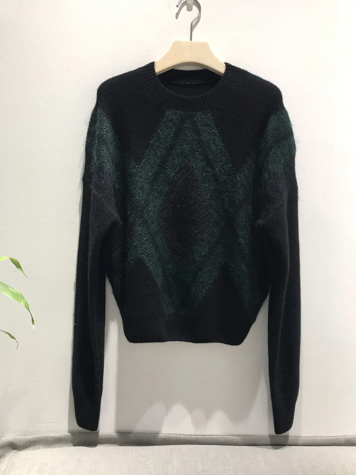 Новинка 2021, женский модный пикантный Повседневный Ретро свитер из чистого кашемира с длинным рукавом и круглым вырезом, со стразами, 0928 
Новинка 2021, женский модный пикантный Повседневный Ретро свитер из чистого кашемира с длинным рукавом и круглым вырезом, со стразами, 0928