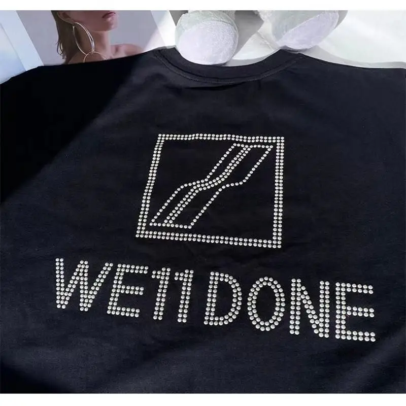 2021ss Welldone Hot drilling letters logo T-shirt Men Women 1:1 top quality We11done T shirts Tops Tee
2021ss Welldone Hot drilling letters logo T-shirt Men Women 1:1 top quality We11done T shirts Tops Tee