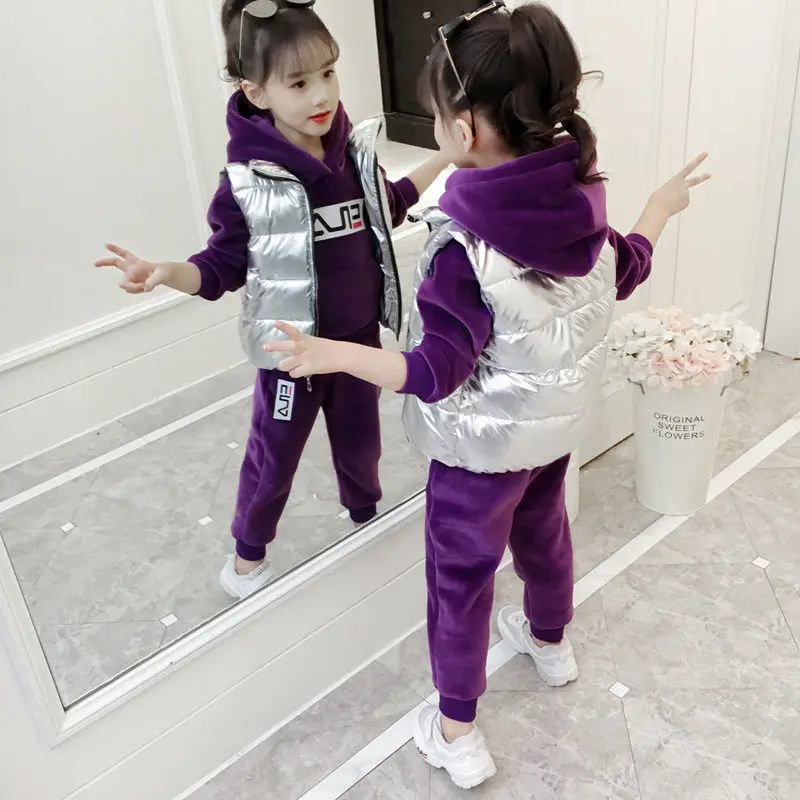 New Girls Autumn and Winter Plus Velvet Thickening Three-piece Warm Gold Velvet Sports Suit for Middle and Large Children 2021
New Girls Autumn and Winter Plus Velvet Thickening Three-piece Warm Gold Velvet Sports Suit for Middle and Large Children 2021