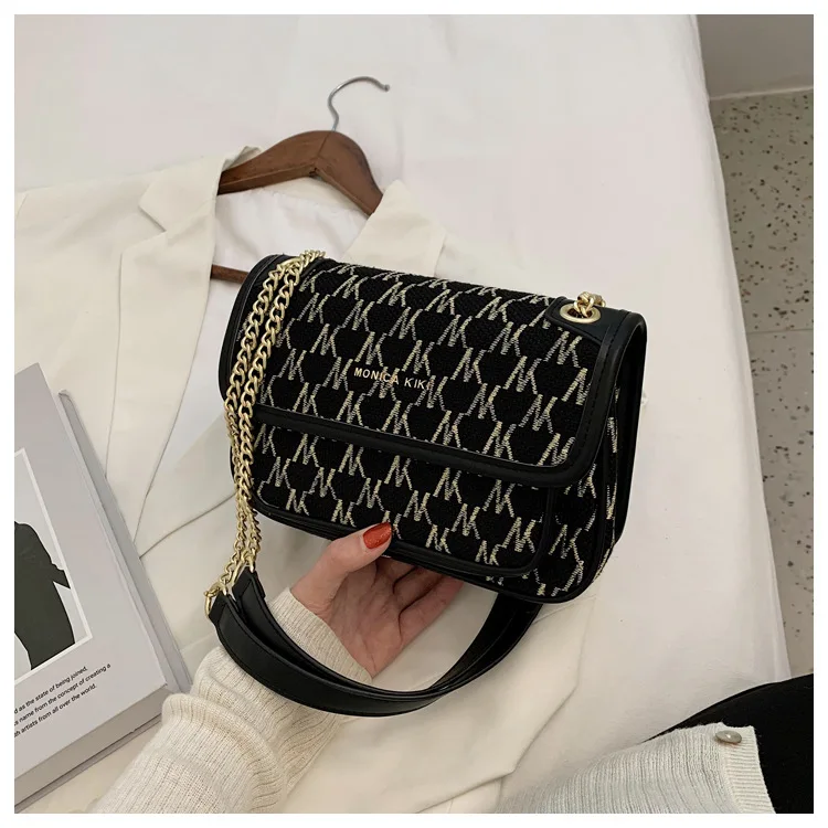 Women's Shoulder Bag New Leather Large Capacity Portable Luxury Designer Brand Fashion 2021 All-Match Portable Canvas Bag
Women's Shoulder Bag New Leather Large Capacity Portable Luxury Designer Brand Fashion 2021 All-Match Portable Canvas Bag