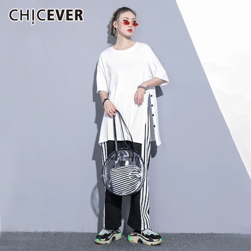 CHICEVER Spring Casual Button Side Split Women T-shirt O Neck Short Sleeve Loose Slim Female Top Clothing 2020 Fashion Korean
CHICEVER Spring Casual Button Side Split Women T-shirt O Neck Short Sleeve Loose Slim Female Top Clothing 2020 Fashion Korean