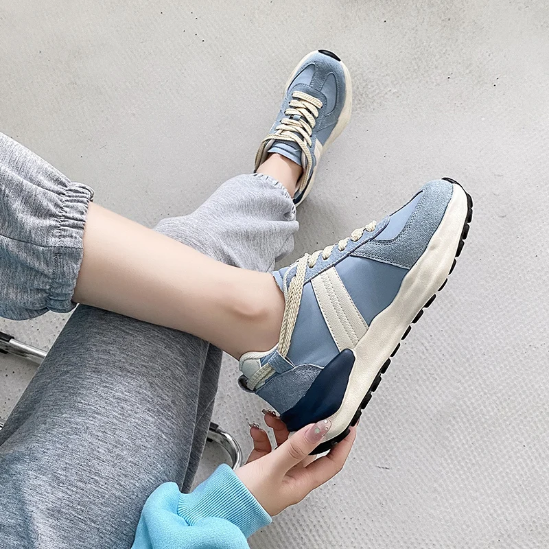 Men Shoes Fashion Couple Designer Shoes Casual Sneakers Flat Platform Shoes White Slip-on Tenis Footwear Zapatillas De Hombre
Men Shoes Fashion Couple Designer Shoes Casual Sneakers Flat Platform Shoes White Slip-on Tenis Footwear Zapatillas De Hombre