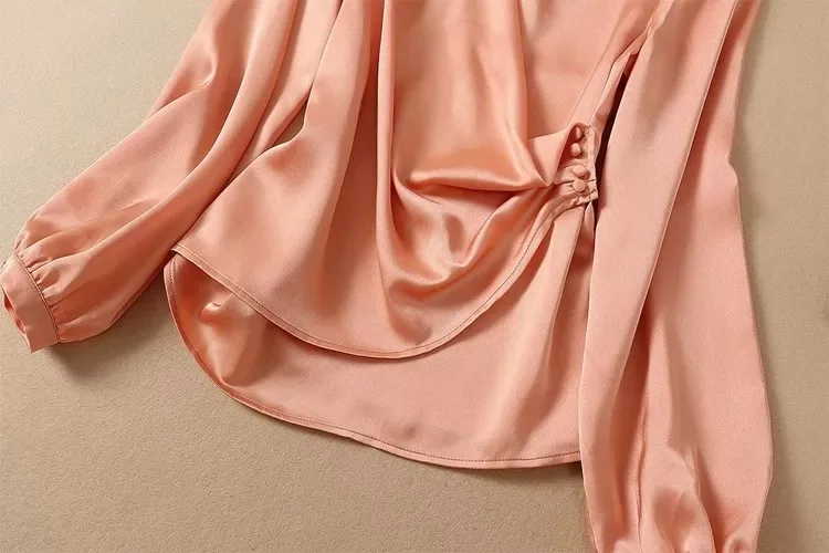 European and American women's wear 2020 winter new style Long-sleeved V-neck shirt Blue flounces skirt Fashion suits
European and American women's wear 2020 winter new style Long-sleeved V-neck shirt Blue flounces skirt Fashion suits