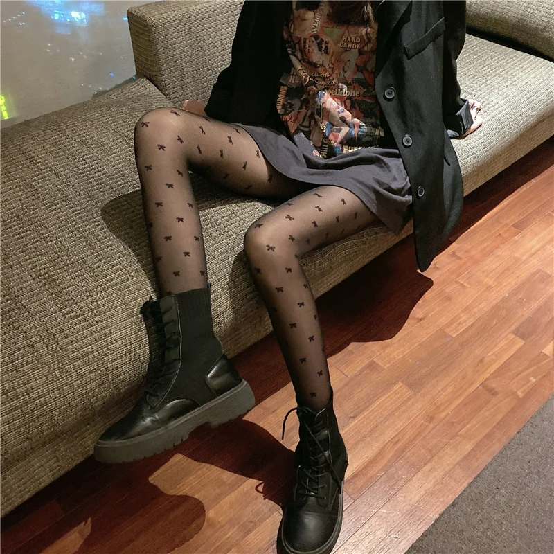 Women's Socks Sexy Pantyhose Tights Summer Thin Bowknot Print Party Club Step Foot Seamless Long Stockings
Women's Socks Sexy Pantyhose Tights Summer Thin Bowknot Print Party Club Step Foot Seamless Long Stockings