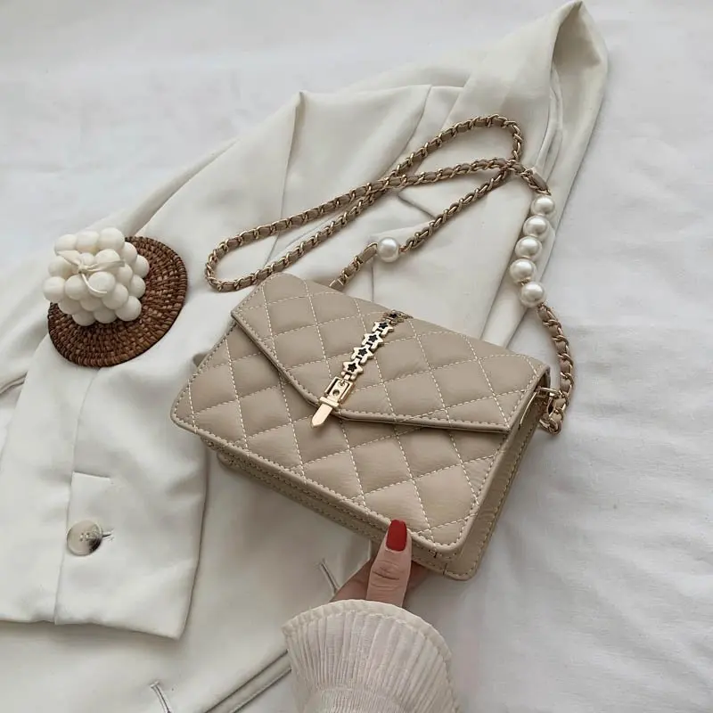 Womens Handbags Pearl 2021 New Fashion Chain Bag Purses
Womens Handbags Pearl 2021 New Fashion Chain Bag Purses