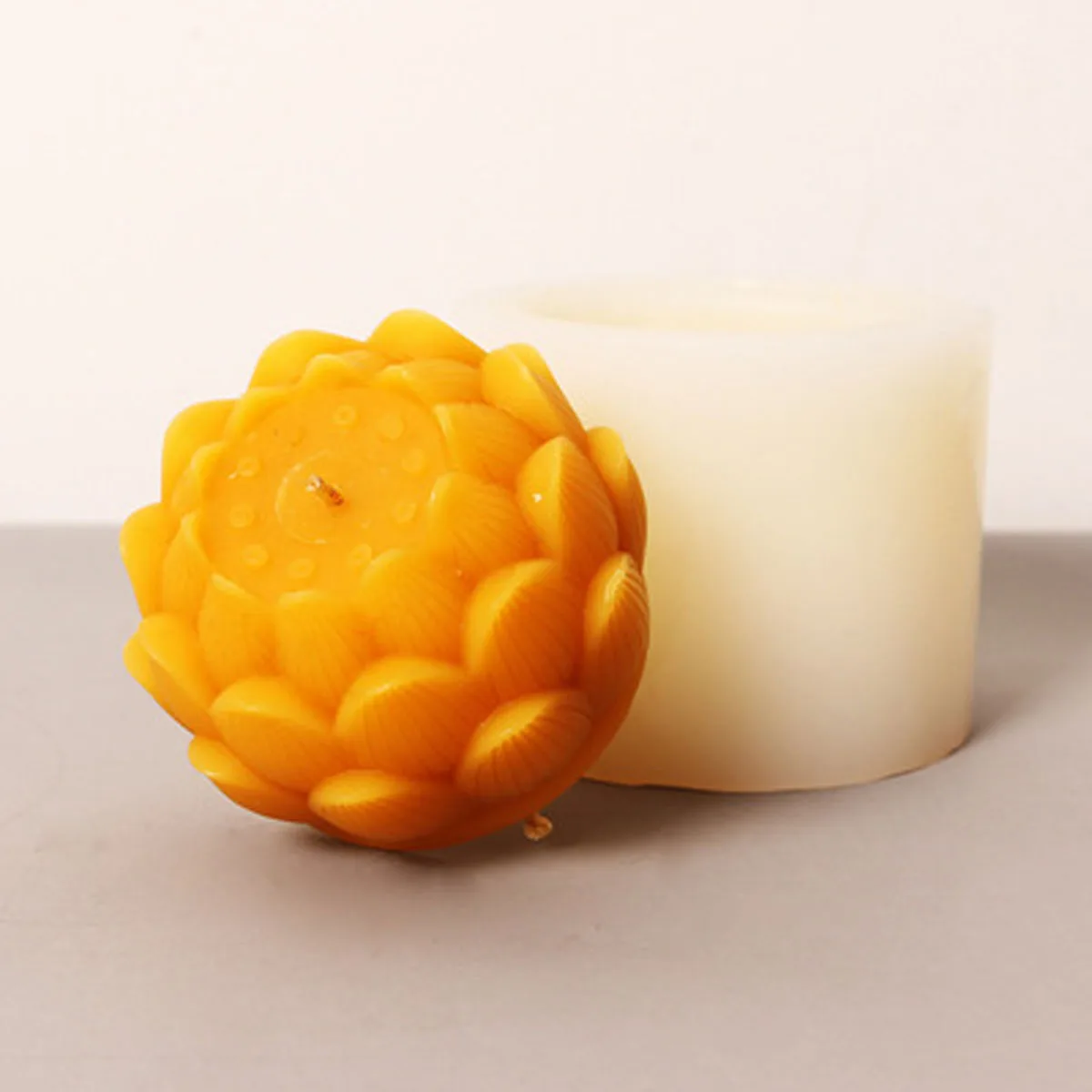 Stereo Lotus Flower Shape Silicone Mold DIY Candle Plaster Mould Handmade Soap Home Room Decoration Candle Resin Crafts
Stereo Lotus Flower Shape Silicone Mold DIY Candle Plaster Mould Handmade Soap Home Room Decoration Candle Resin Crafts