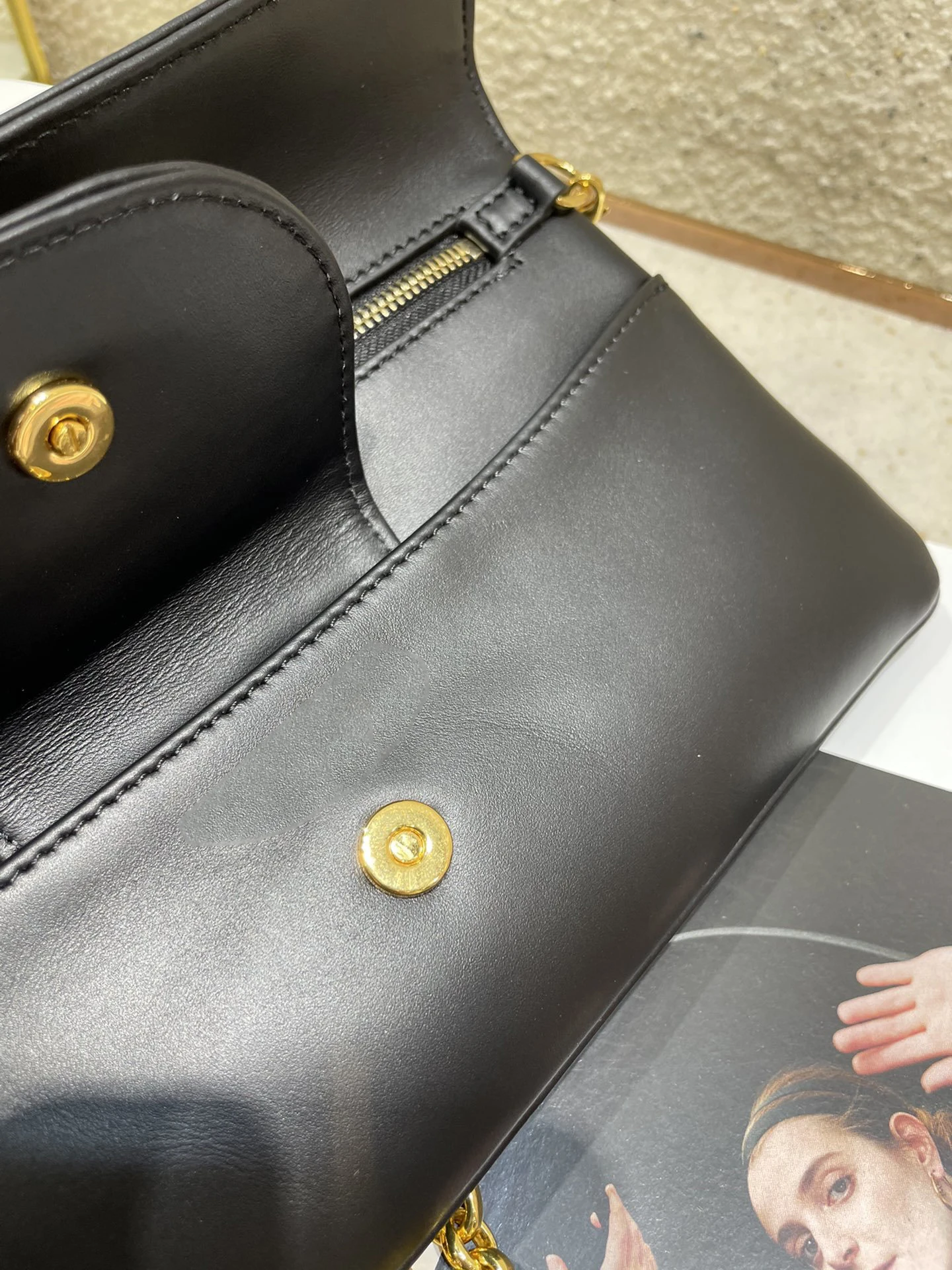 2021NEW Custom Clutch Luxury Handbags Women Bags Designer Leather Cowhide TOP Fashion Brand Small Purse Ladies Shoulder Bag
2021NEW Custom Clutch Luxury Handbags Women Bags Designer Leather Cowhide TOP Fashion Brand Small Purse Ladies Shoulder Bag