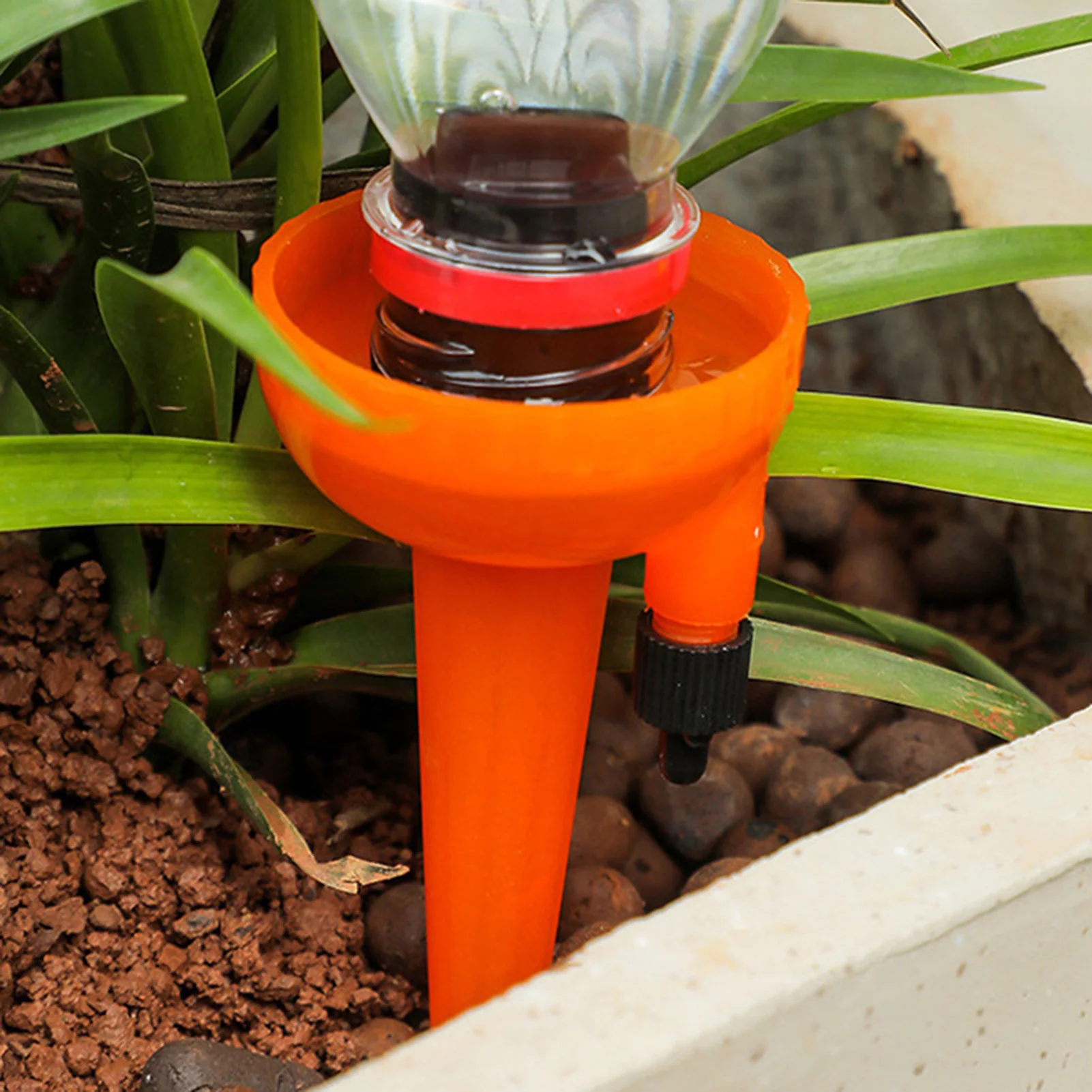 12PCS Automatic Drip Irrigation Tool Spikes Automatic Flower Plant Garden Watering Kit Adjustable Water Self-Watering Device
12PCS Automatic Drip Irrigation Tool Spikes Automatic Flower Plant Garden Watering Kit Adjustable Water Self-Watering Device