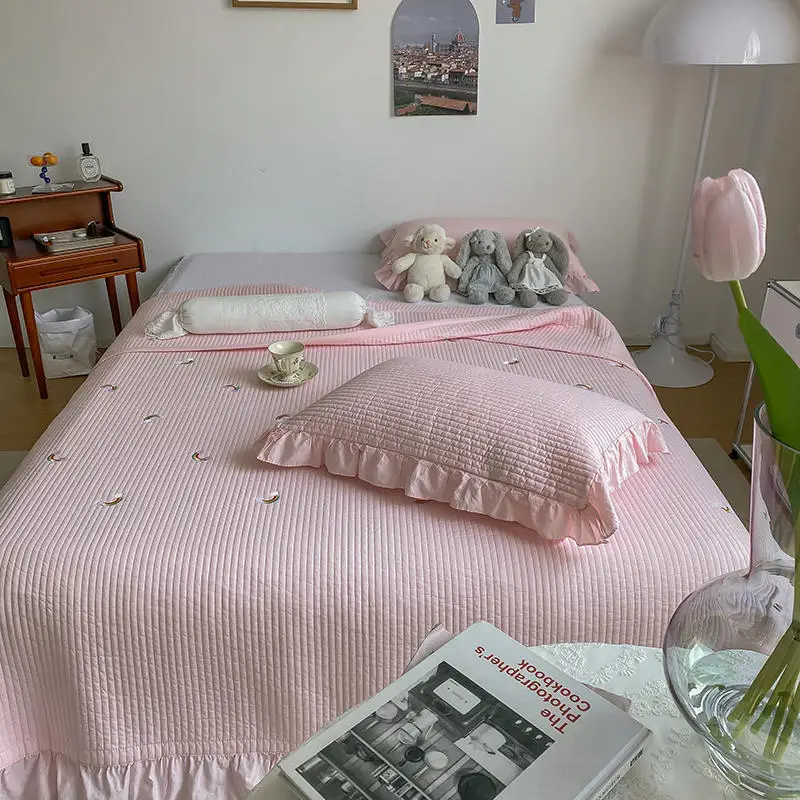 Washed Embroidery Bedspread On The bed Tropical Bedding Set For Home Textiles Quilting Coverlet Cover Blanket Pillowcases 1/3pcs
Washed Embroidery Bedspread On The bed Tropical Bedding Set For Home Textiles Quilting Coverlet Cover Blanket Pillowcases 1/3pcs