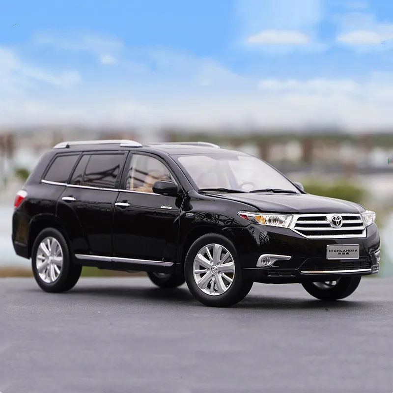 1/18 литейная модель автомобиля из сплава, оригинальная фабрика GAC Toyota Highlander 2012, Высококачественная коллекция, праздничный подарок
1/18 литейная модель автомобиля из сплава, оригинальная фабрика GAC Toyota Highlander 2012, Высококачественная коллекция, праздничный подарок