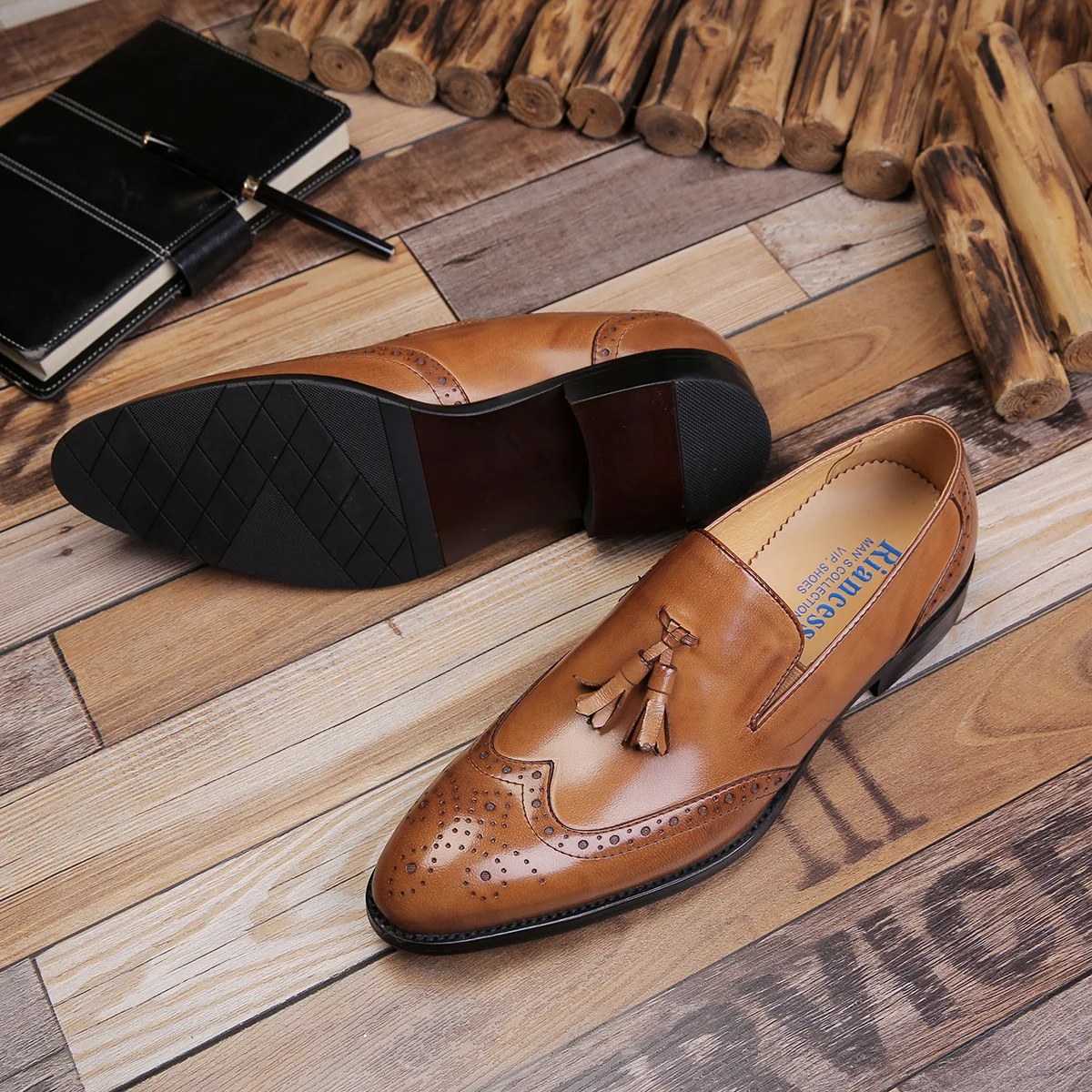 QYFCIOUFU Top Fashion Genuine Leather Tassel Men Formal Shoes Designer Brand Slip-on Business Office Shoes Men Brogue Shoes
QYFCIOUFU Top Fashion Genuine Leather Tassel Men Formal Shoes Designer Brand Slip-on Business Office Shoes Men Brogue Shoes