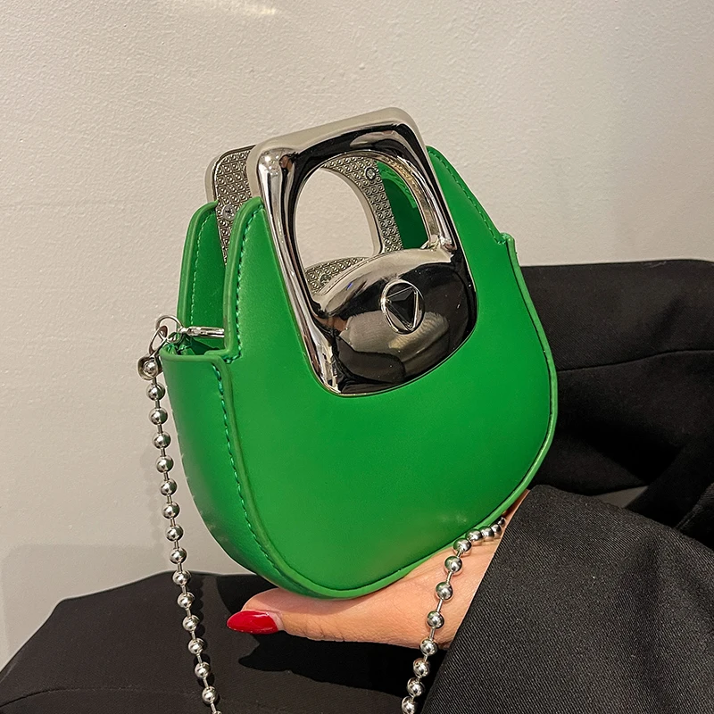 Woman New Spring 2022 Brand Small Tote Bags Luxury Designer Retro Handbag PU Leather Shoulder Bag Fashion Tide Crossbody Pack
Woman New Spring 2022 Brand Small Tote Bags Luxury Designer Retro Handbag PU Leather Shoulder Bag Fashion Tide Crossbody Pack