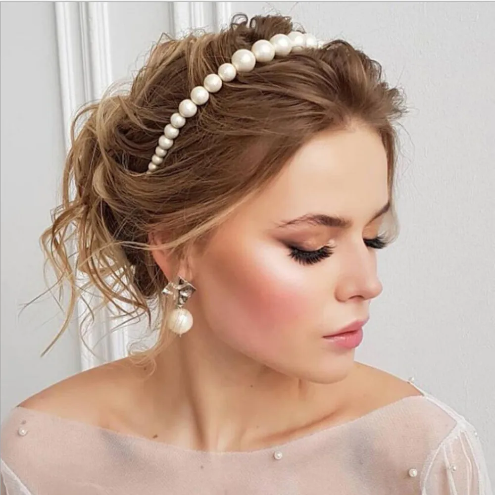 Fashion Luxury Trendy Handmade Pearl Hairbands For Women Gold Color Ball Bride Wedding Hair Jewelry Hair Bands Accessories
Fashion Luxury Trendy Handmade Pearl Hairbands For Women Gold Color Ball Bride Wedding Hair Jewelry Hair Bands Accessories