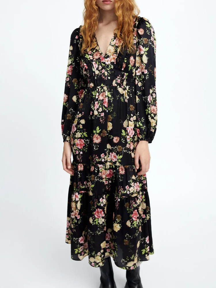 ZA autumn and winter new women's retro flower print V-neck puff sleeve waist silk satin texture fairy temperament dress
ZA autumn and winter new women's retro flower print V-neck puff sleeve waist silk satin texture fairy temperament dress