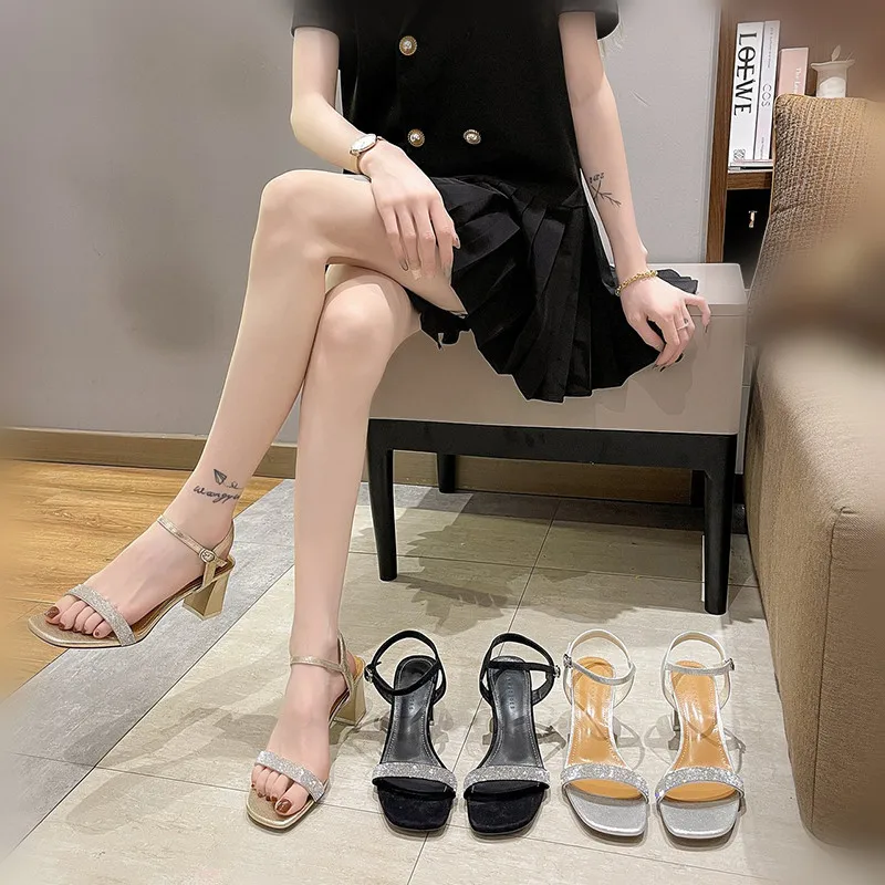 Comfort Shoes for Women 2021 Sandals Suit Female Beige High Heels Buckle Strap New Black High-heeled Retro Block Summer Rhinesto
Comfort Shoes for Women 2021 Sandals Suit Female Beige High Heels Buckle Strap New Black High-heeled Retro Block Summer Rhinesto
