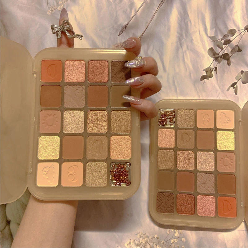 DIKALU 20 Colors Eyeshadow Highly Pigmented Nudes Warm Natural Matte Shimmer Cosmetic Eye Shadows Pallet Powder Palette
DIKALU 20 Colors Eyeshadow Highly Pigmented Nudes Warm Natural Matte Shimmer Cosmetic Eye Shadows Pallet Powder Palette