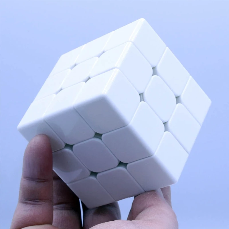 Магический куб-головоломка из матового пластика, белый и черный, учебные пособия, многофункциональный развивающий мозг для детей
Магический куб-головоломка из матового пластика, белый и черный, учебные пособия, многофункциональный развивающий мозг для детей