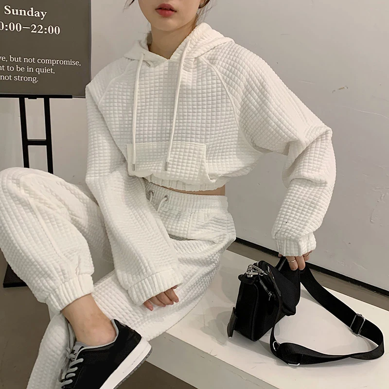 Casual Wear Drawstring Sweatshirt Women's Hooded Short Hoodies Top Winter Fashion White Plaid Big Pocket Cropped Pullovers Brand
Casual Wear Drawstring Sweatshirt Women's Hooded Short Hoodies Top Winter Fashion White Plaid Big Pocket Cropped Pullovers Brand