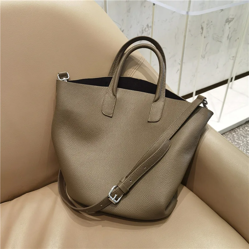 2021 New Handle Bag Exquisite Women Large Capacity Commuter Bag High Quality Leather Fashion Bucket Bag For Women
2021 New Handle Bag Exquisite Women Large Capacity Commuter Bag High Quality Leather Fashion Bucket Bag For Women