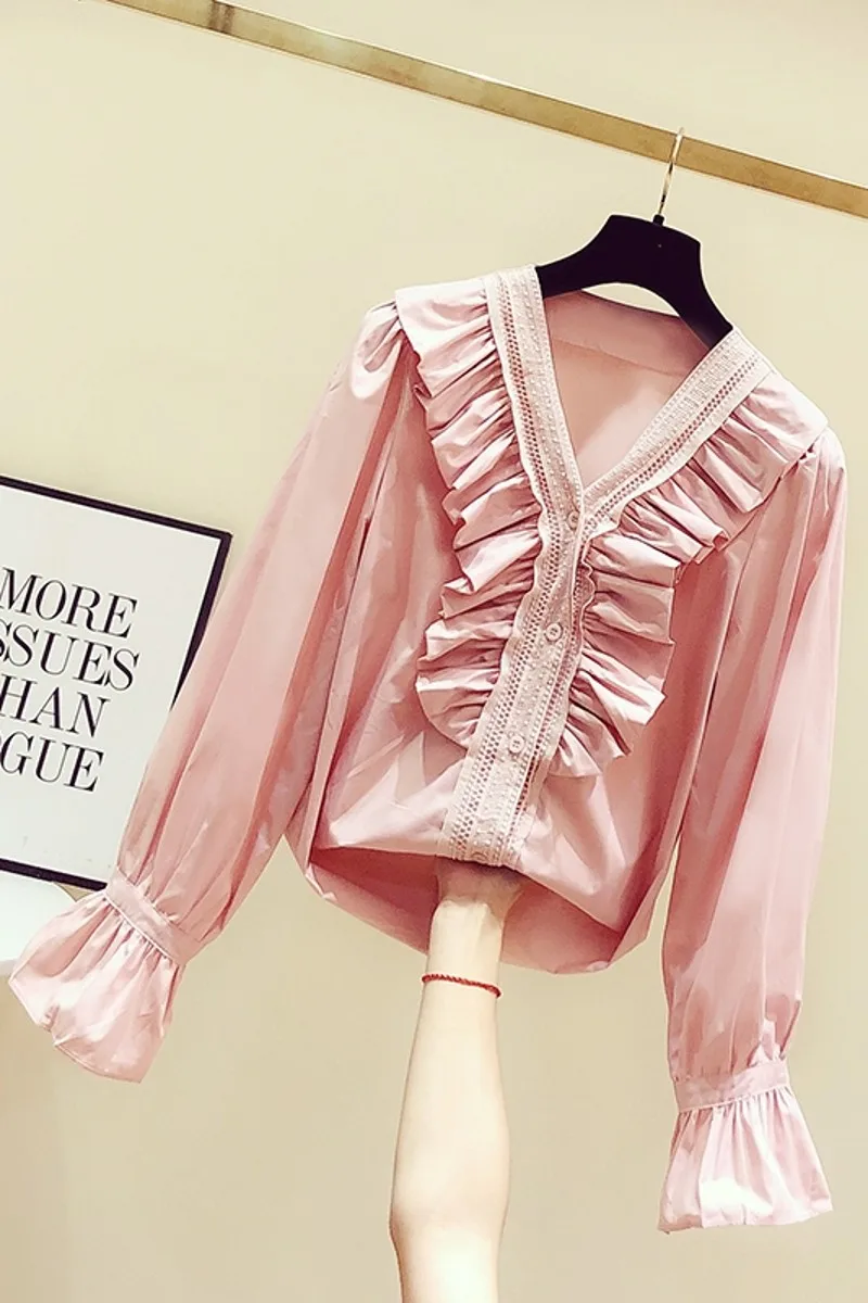 2020 New Korea-style Autumn Long Sleeve Feminine Shirts V-neck Ruffles Flare Sleeve All-match Solid Color Women Blouses and Top
2020 New Korea-style Autumn Long Sleeve Feminine Shirts V-neck Ruffles Flare Sleeve All-match Solid Color Women Blouses and Top