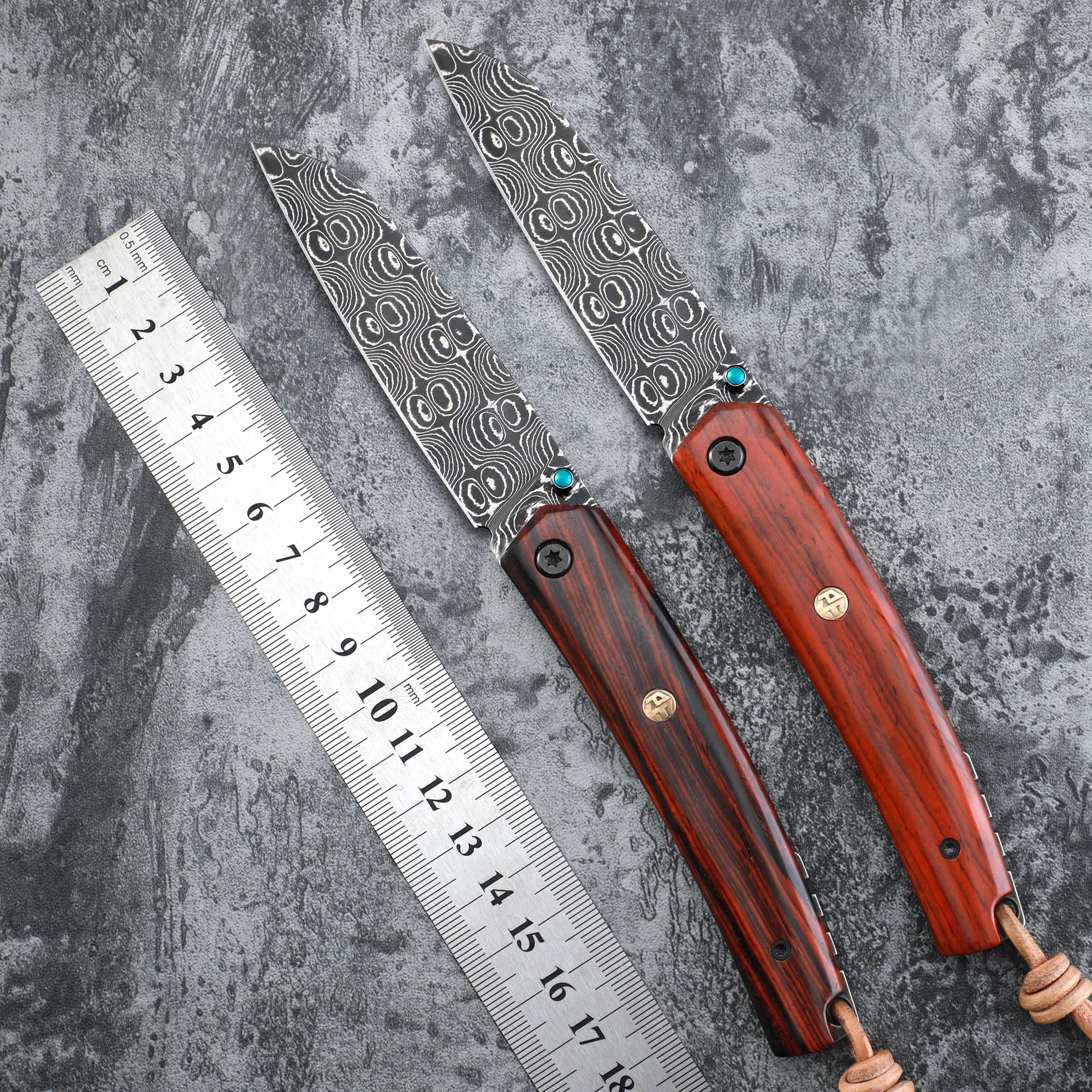 Original Petrified fish PF719DM Ball bearing Damascus steel Blade wooden handle folding knife outdoor edc Leather case
Original Petrified fish PF719DM Ball bearing Damascus steel Blade wooden handle folding knife outdoor edc Leather case