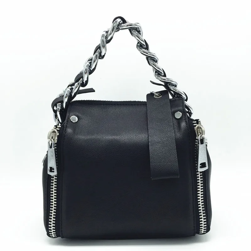 Autumn Winter Fashion Chain Genuine Leather Women Shouder Bag Small Size Female Messenger Bag Designer Brand Famous Tote Handbag
Autumn Winter Fashion Chain Genuine Leather Women Shouder Bag Small Size Female Messenger Bag Designer Brand Famous Tote Handbag