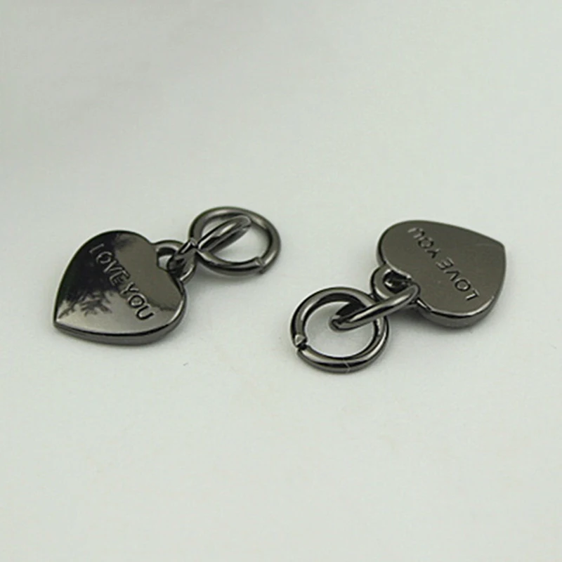 2pcs Metal Heart Shape Buckle Zipper Pendant for DIY Handbag Purse Luggage Garment Shoes Hardware Closure Bag Parts Accessories
2pcs Metal Heart Shape Buckle Zipper Pendant for DIY Handbag Purse Luggage Garment Shoes Hardware Closure Bag Parts Accessories