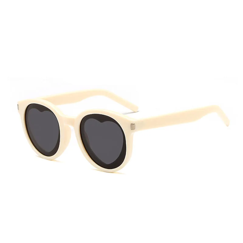 Love Heart Sunglasses Women Round Frame Personality Glasses Fashion Cute Sexy Vintage Sun Glasses 2021 Shades Oculos de sol
Love Heart Sunglasses Women Round Frame Personality Glasses Fashion Cute Sexy Vintage Sun Glasses 2021 Shades Oculos de sol