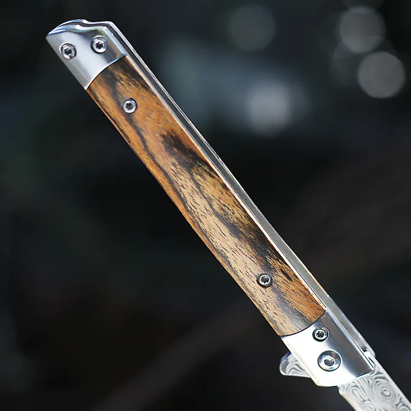 Damascus Pattern Folding Knife Outdoor Self-Defense Knife High Hardness Folding Knife Camping Survival Knife
Damascus Pattern Folding Knife Outdoor Self-Defense Knife High Hardness Folding Knife Camping Survival Knife