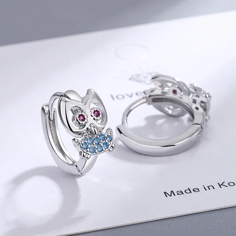 Женские серьги-кольца в виде совы, с кристаллами
Женские серьги-кольца в виде совы, с кристаллами