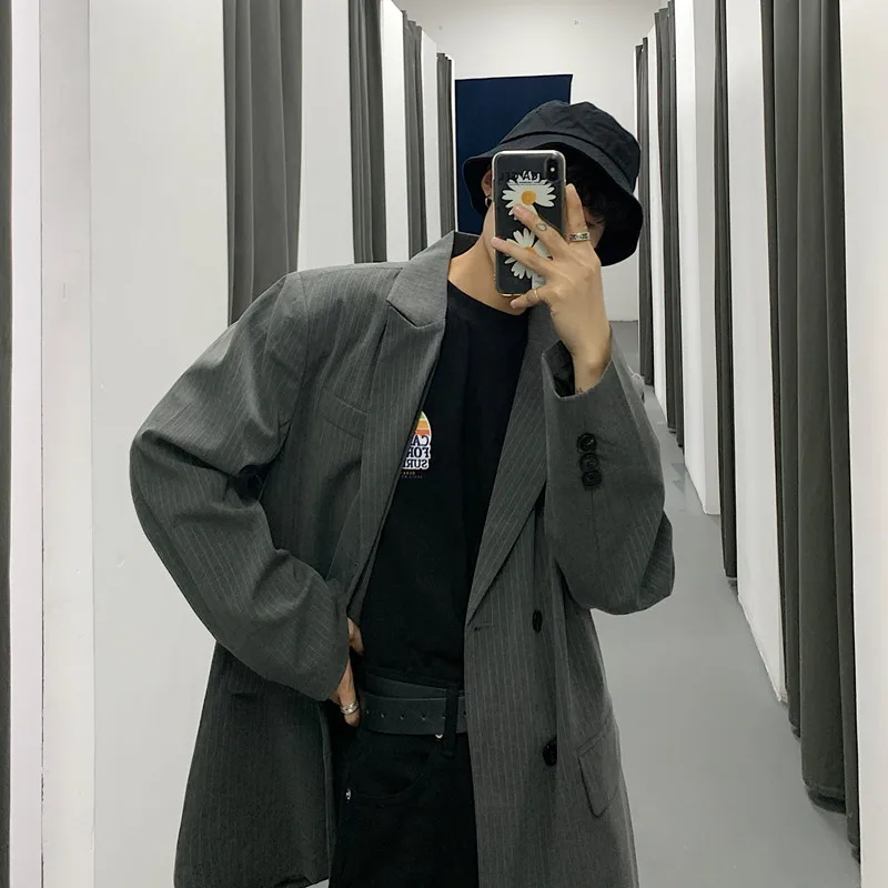 2020 Spring And Autumn New Youth Retro Loose Small Suit Fashion Casual Solid Color Striped Jacket Coat Black / Gray M-XL 
2020 Spring And Autumn New Youth Retro Loose Small Suit Fashion Casual Solid Color Striped Jacket Coat Black / Gray M-XL