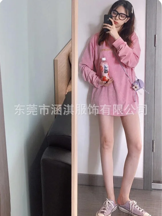 2021 Autumn New Fashion Classic Brand Luxury Design Letter Embroidery Casual Versatile Unisex Loose Round Ne T-shirt A2
2021 Autumn New Fashion Classic Brand Luxury Design Letter Embroidery Casual Versatile Unisex Loose Round Ne T-shirt A2