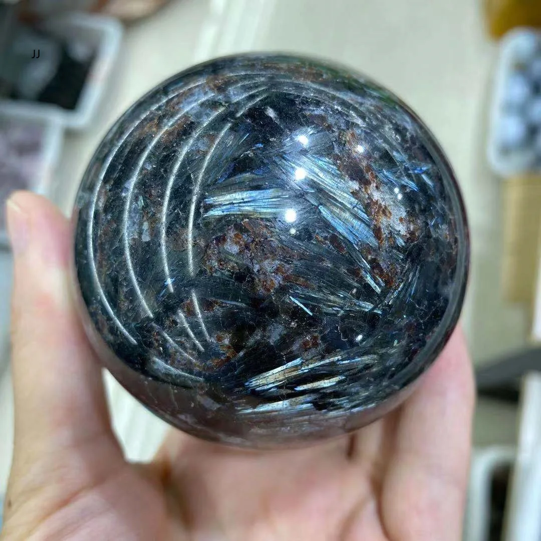 Natural fireworks stone to ward off evil spirits malachite Stone furnishing articles raw ore specimens Alleviate fatigue stone
Natural fireworks stone to ward off evil spirits malachite Stone furnishing articles raw ore specimens Alleviate fatigue stone