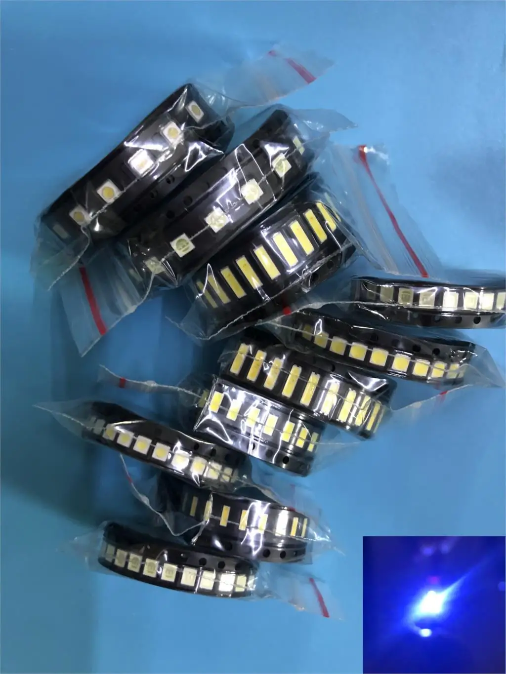 Светодиодный комплект SMD для подсветки телевизора холодный белый 15 значений * 10
