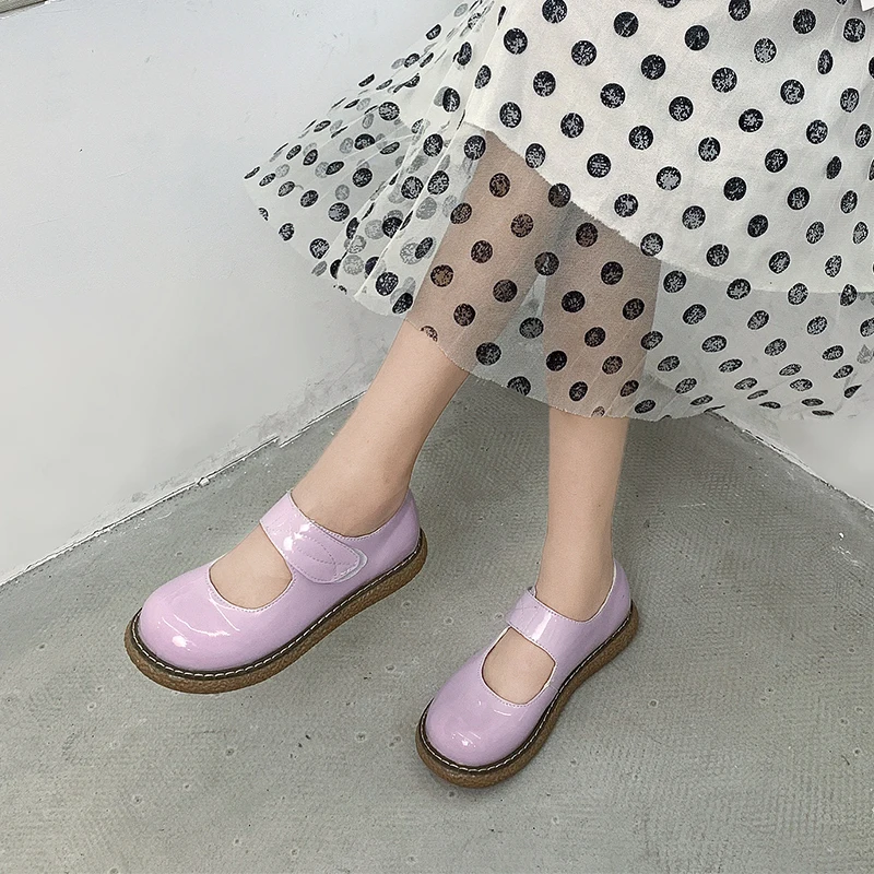 Shoes Woman 2021 Soft Modis Casual Female Sneakers Oxfords Round Toe All-Match New Cute Comfortable Leather TPR Leisure Fretwork 
Shoes Woman 2021 Soft Modis Casual Female Sneakers Oxfords Round Toe All-Match New Cute Comfortable Leather TPR Leisure Fretwork