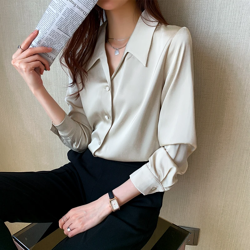 Autumn Fashion Single-Breasted Turn-Down Collar Shirt Women Long Sleeves Office Lady Female Blouse
Autumn Fashion Single-Breasted Turn-Down Collar Shirt Women Long Sleeves Office Lady Female Blouse