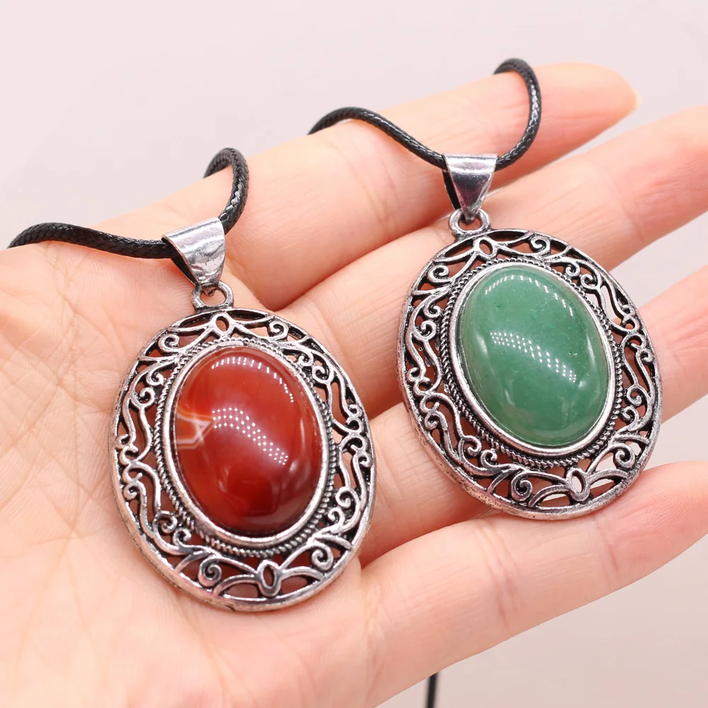 New Style Natural Shell Alloy Necklace Egg-Shaped Lace Pendant Leather Cord 2MM Charms For Elegant Women Love Romantic Gift
New Style Natural Shell Alloy Necklace Egg-Shaped Lace Pendant Leather Cord 2MM Charms For Elegant Women Love Romantic Gift