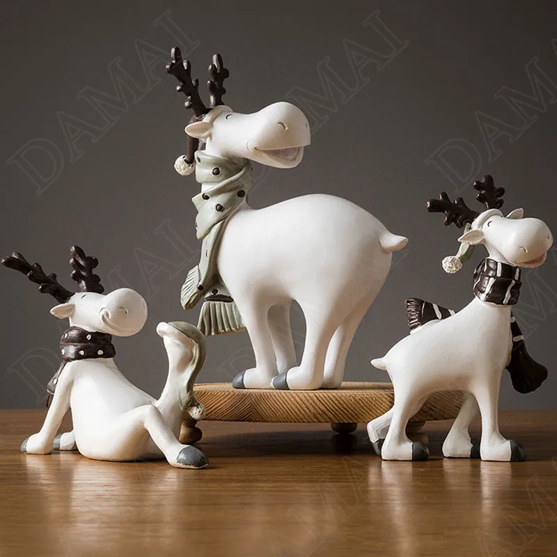 European Style Resin Statue Elk Living Room Figurines Creativity TV Cabinet Miniature Statue Home Decoration Modern Ornaments 
European Style Resin Statue Elk Living Room Figurines Creativity TV Cabinet Miniature Statue Home Decoration Modern Ornaments