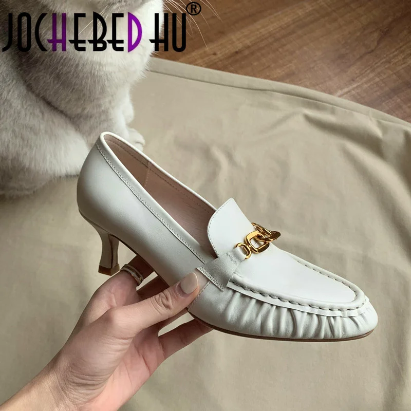 【JOCHEBED HU】2021 Size 33-40 New Arrived Women Real Leather High Heel Shoes For Women Fashion Wrinke Leisure time Shoes
【JOCHEBED HU】2021 Size 33-40 New Arrived Women Real Leather High Heel Shoes For Women Fashion Wrinke Leisure time Shoes