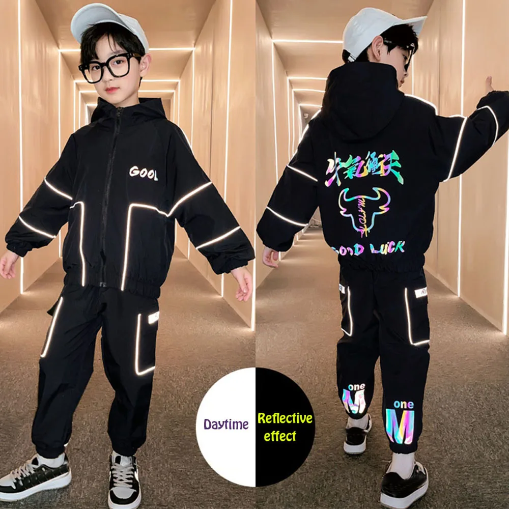 Child Tracksuit Hooded Clothes Boys Sport Set Autumn Winter Suit For Children Night Reflective Fashion Casual Sport Suit Boy Set
Child Tracksuit Hooded Clothes Boys Sport Set Autumn Winter Suit For Children Night Reflective Fashion Casual Sport Suit Boy Set
