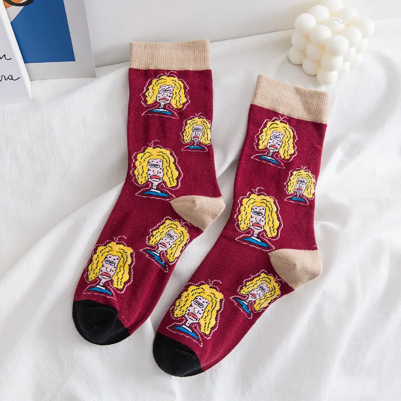 Head animation pattern lovers in the tube socks college wind illustration autumn and winter new personalized men's and women's
Head animation pattern lovers in the tube socks college wind illustration autumn and winter new personalized men's and women's